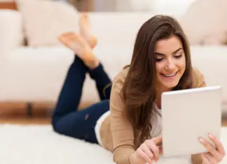 Pourquoi vous paraissez plus vieux sur Zoom et comment paraître mieux