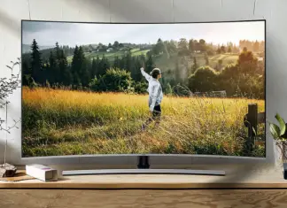 Un téléviseur incurvé en vaut-il la peine ? Téléviseurs incurvés et téléviseurs plats