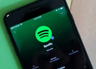 Pourquoi votre Spotify met-il les chansons en pause ? Voici comment y remédier