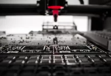 Qu’est-ce qu’un fabricant d’équipements d’origine (OEM) : Tout ce que vous devez savoir